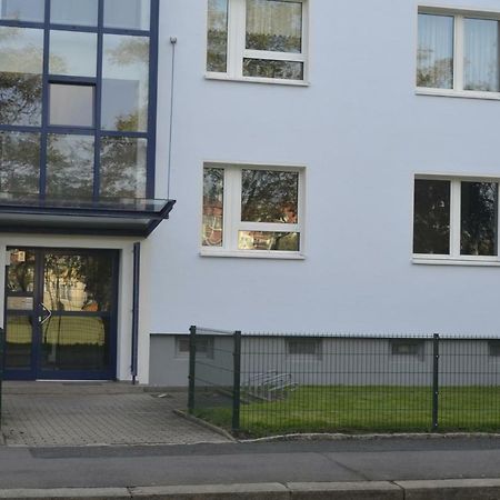 F3 - "Gemuetlich Mit Kunst" Apartment Dresden Ngoại thất bức ảnh